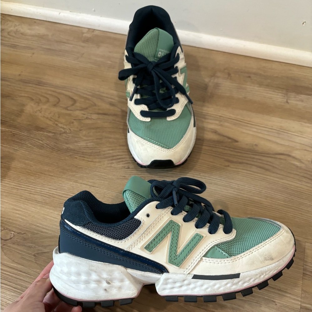 Figs new balance shoes